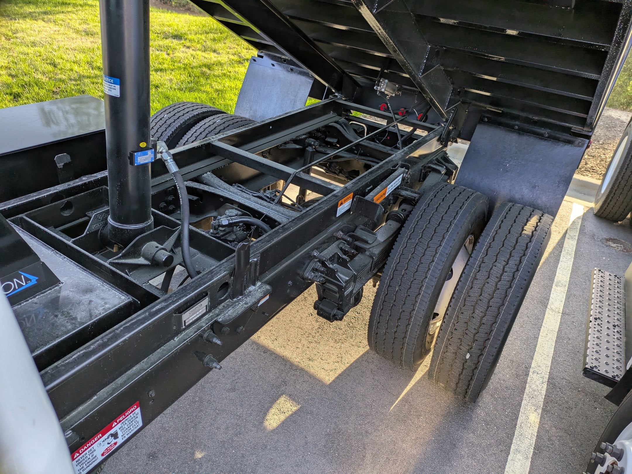 2027 Ford F-750SD Base