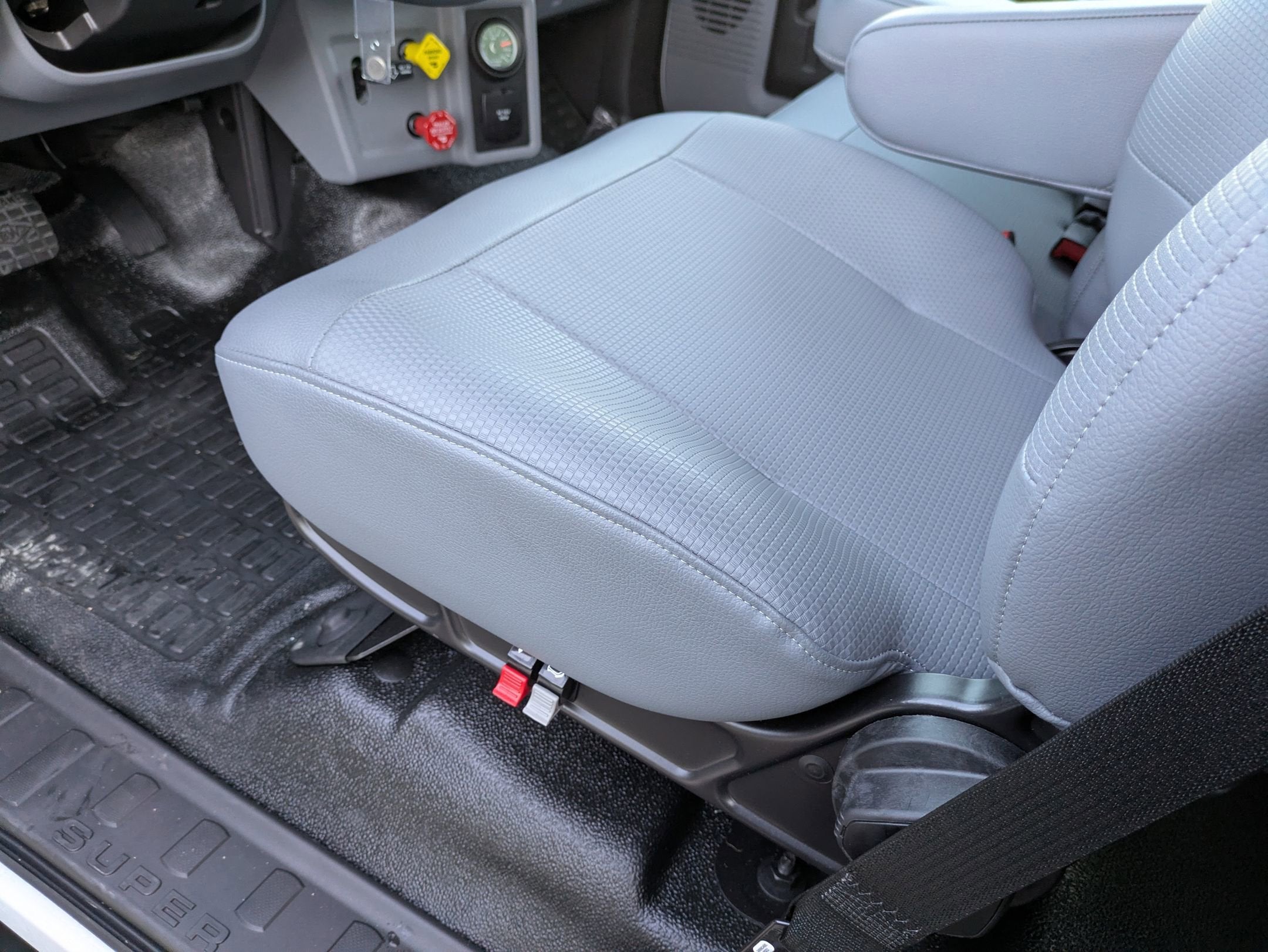 2026 Ford F-750SD Base