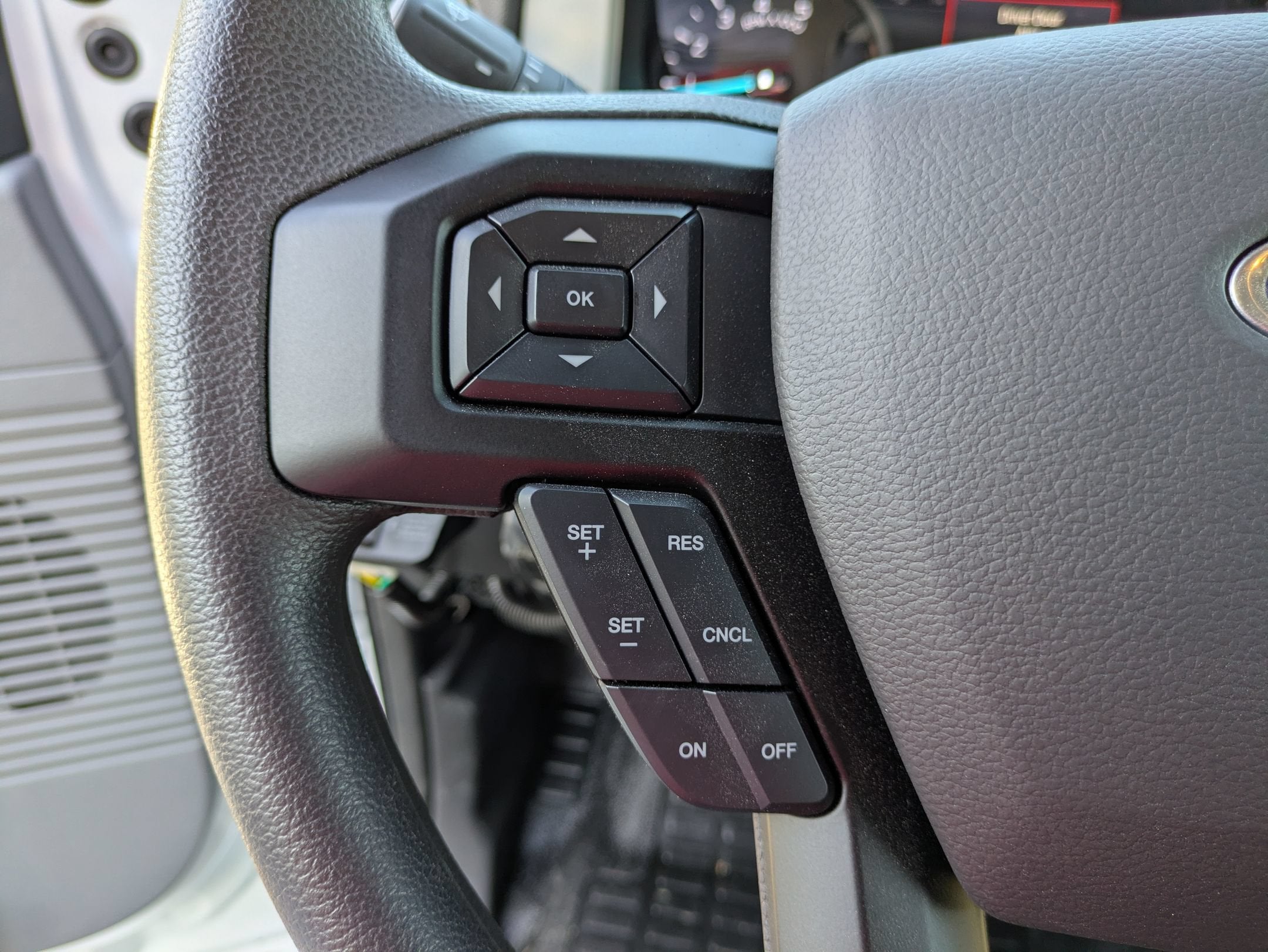 2027 Ford F-750SD Base