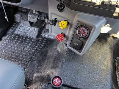 2027 Ford F-750SD Base