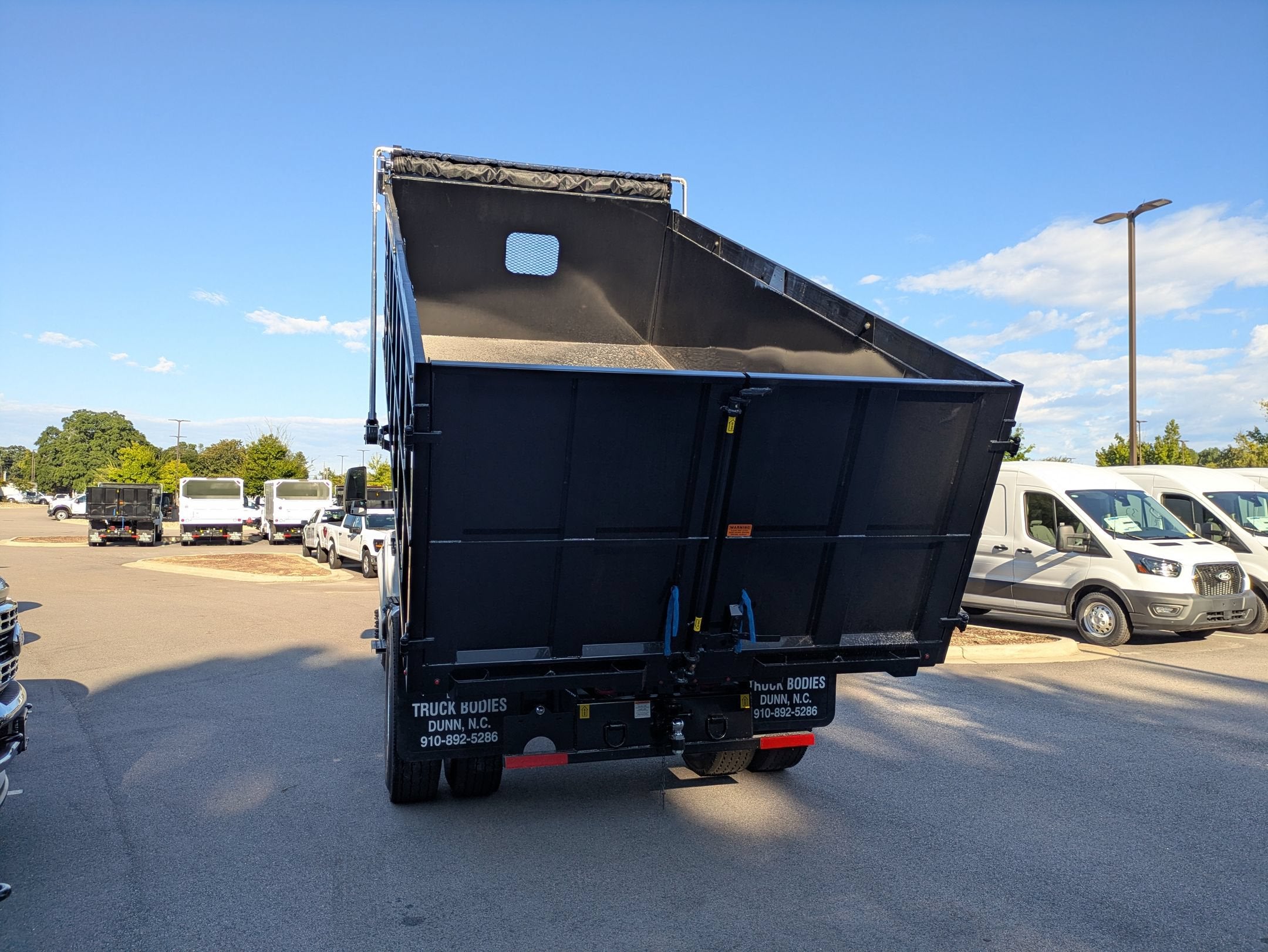 2027 Ford F-750SD Base