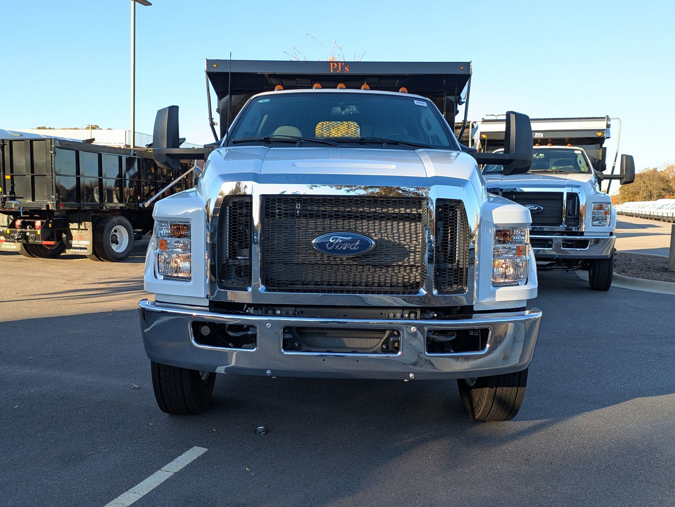 2026 Ford F-750SD Base