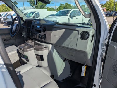 2027 Ford E-Series Cutaway Base