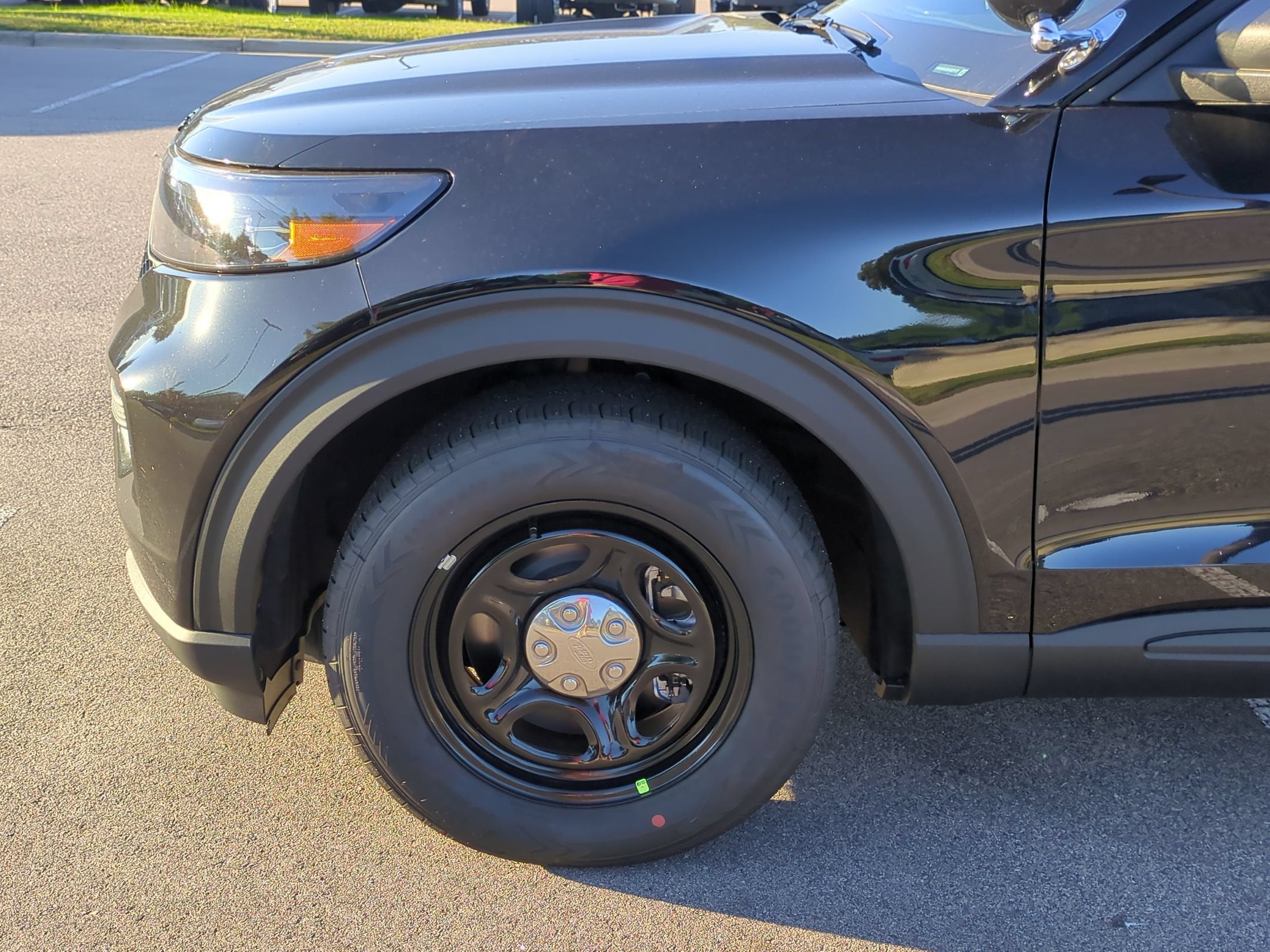 2027 Ford Police Interceptor Utility Base