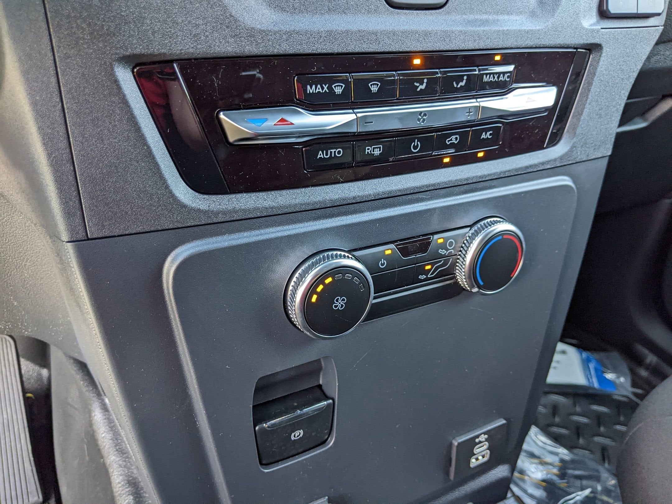 2025 Ford Police Interceptor Utility Base