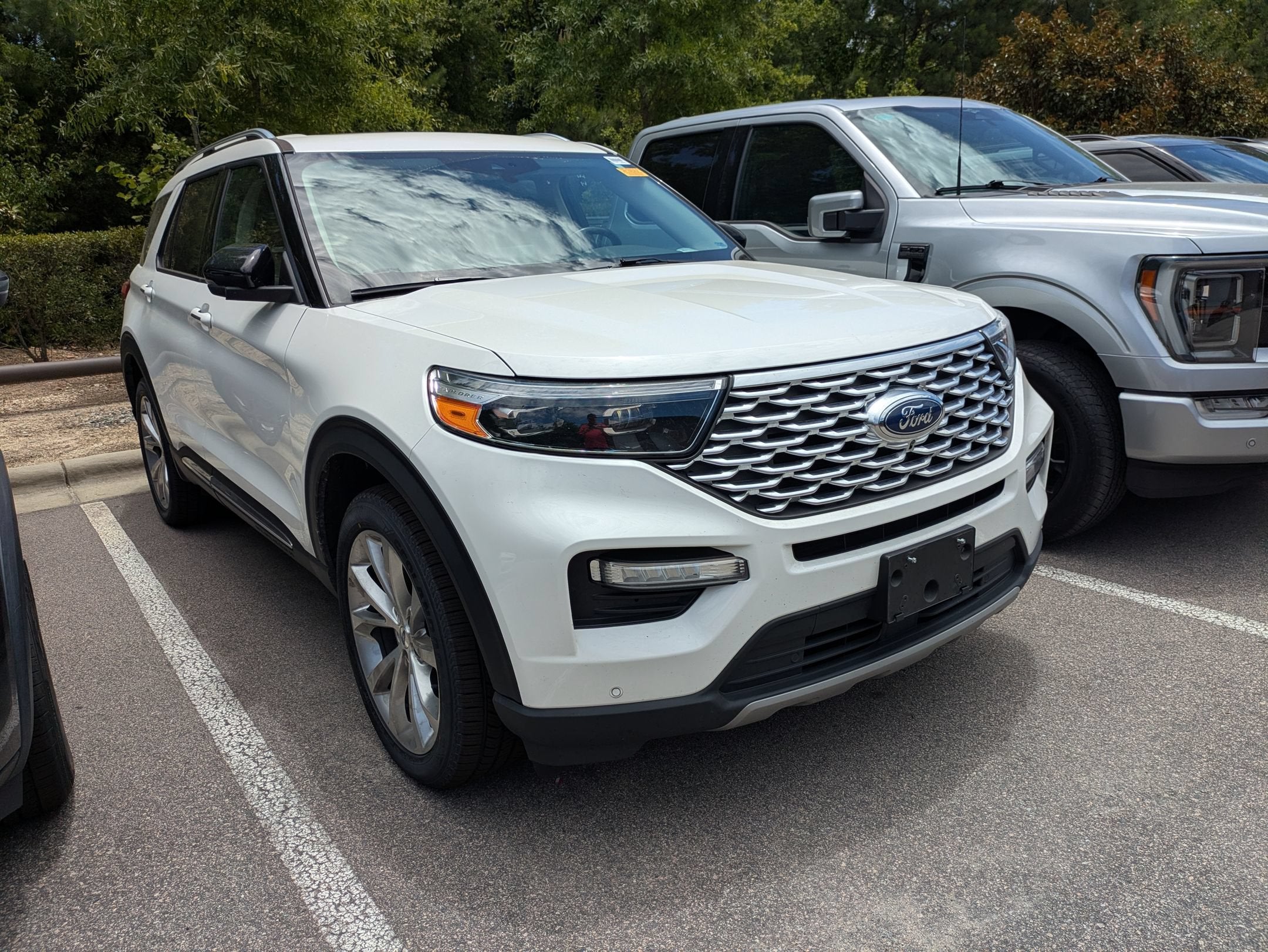 2023 Ford Explorer Platinum
