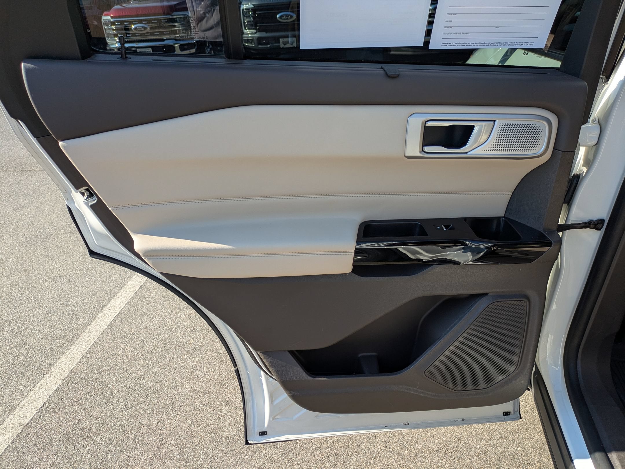 2023 Ford Explorer Platinum