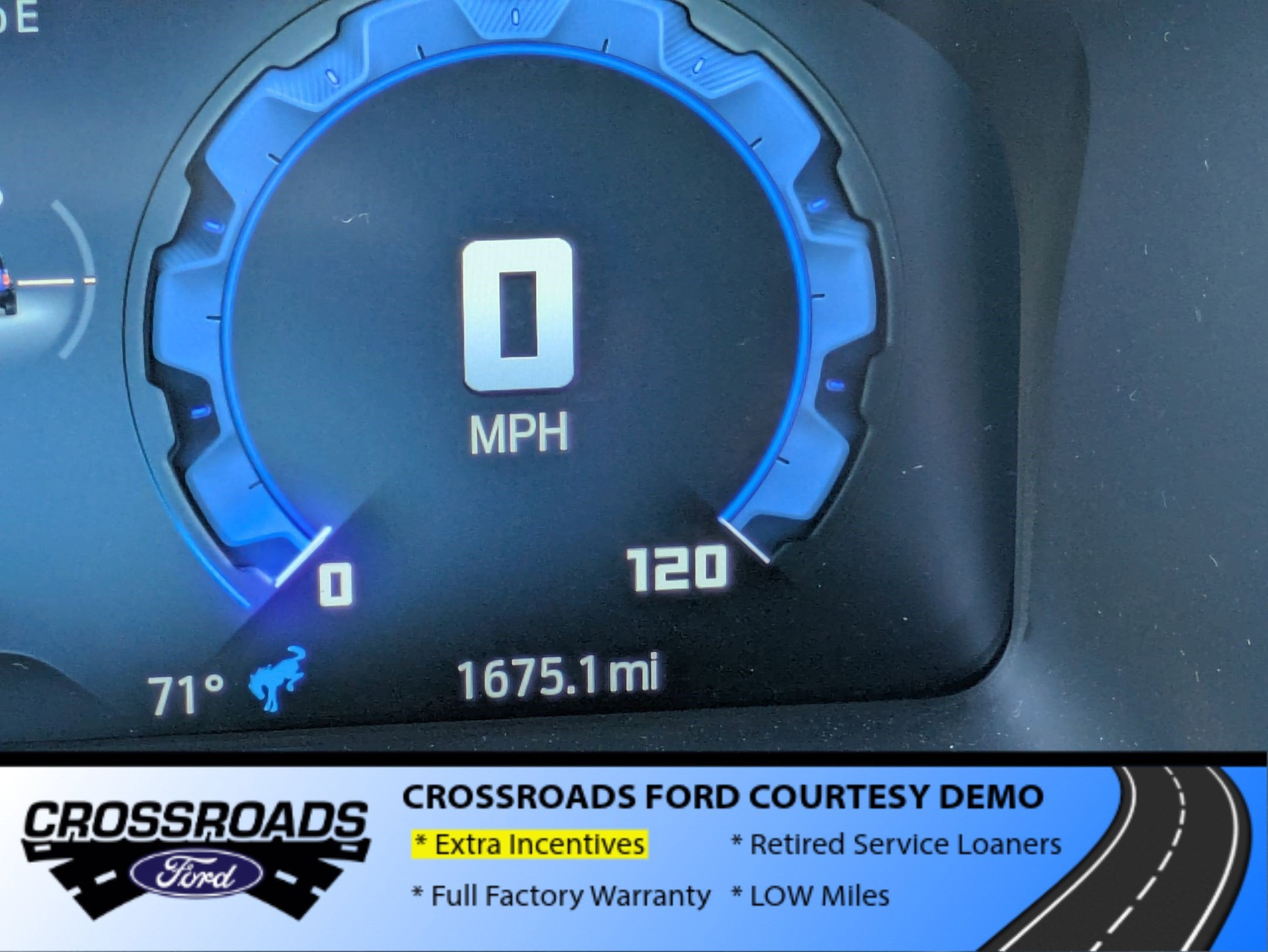 2025 Ford Bronco Base - Crossroads Courtesy Demo