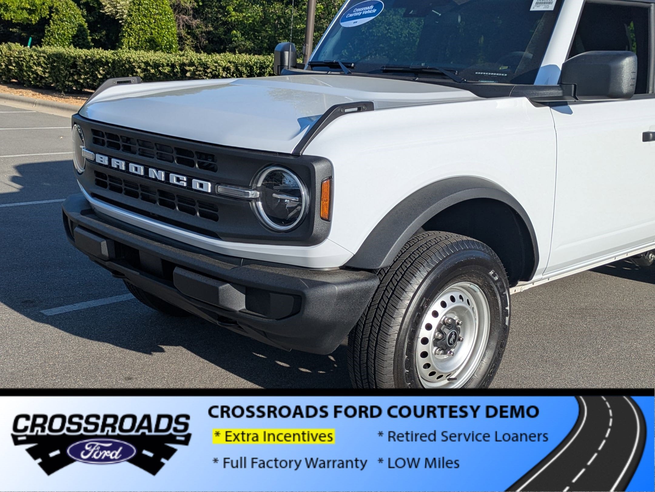 2025 Ford Bronco Base - Crossroads Courtesy Demo
