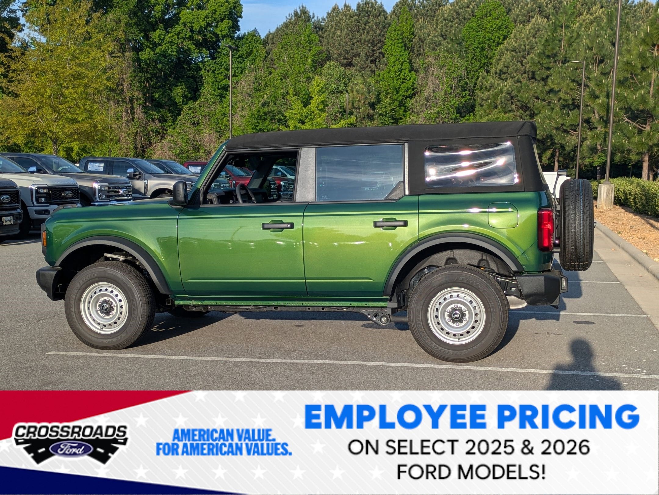 2025 Ford Bronco Base - Crossroads Courtesy Demo