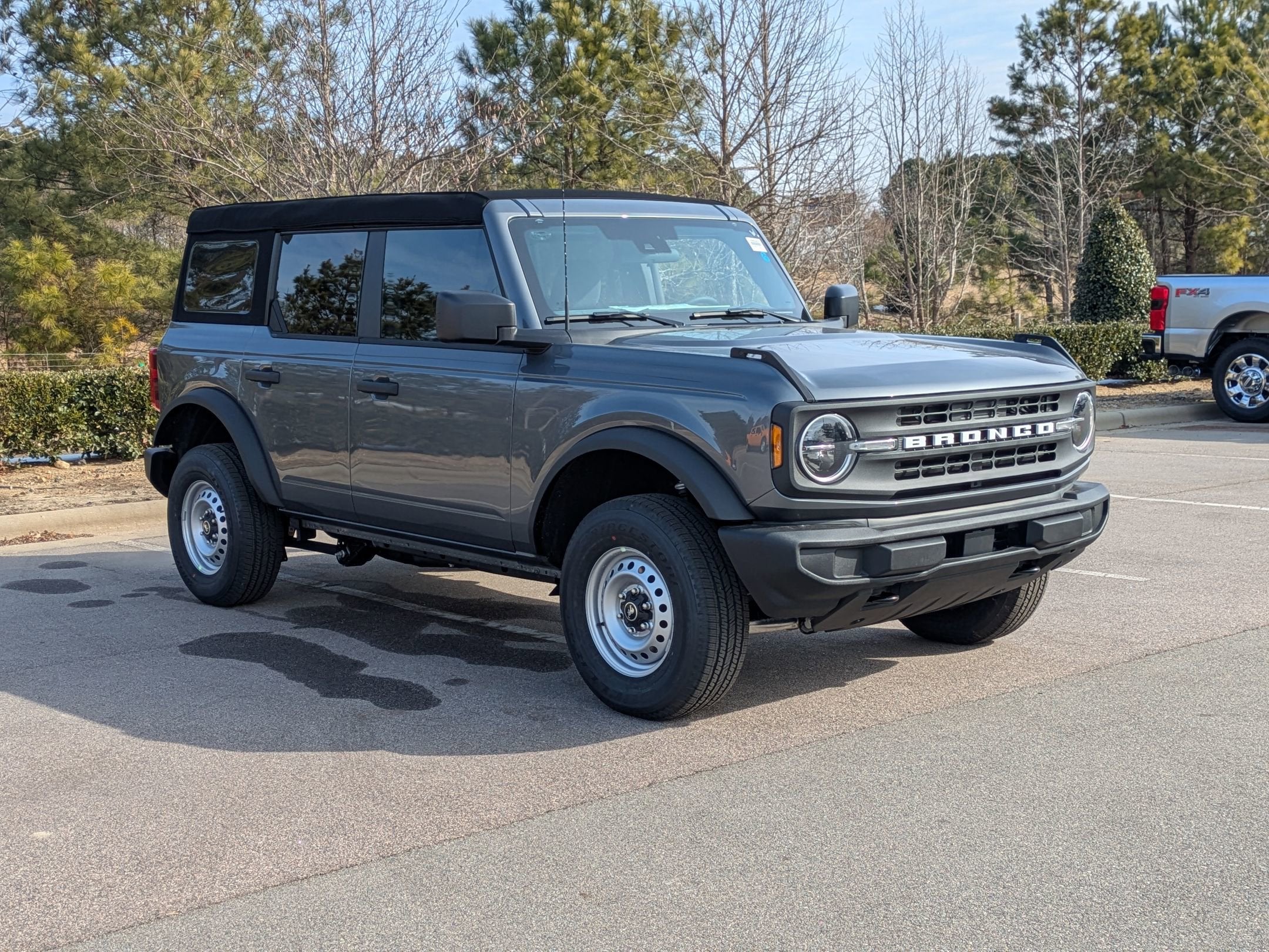 2025 Ford Bronco Base