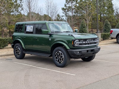 2025 Ford Bronco Outer Banks