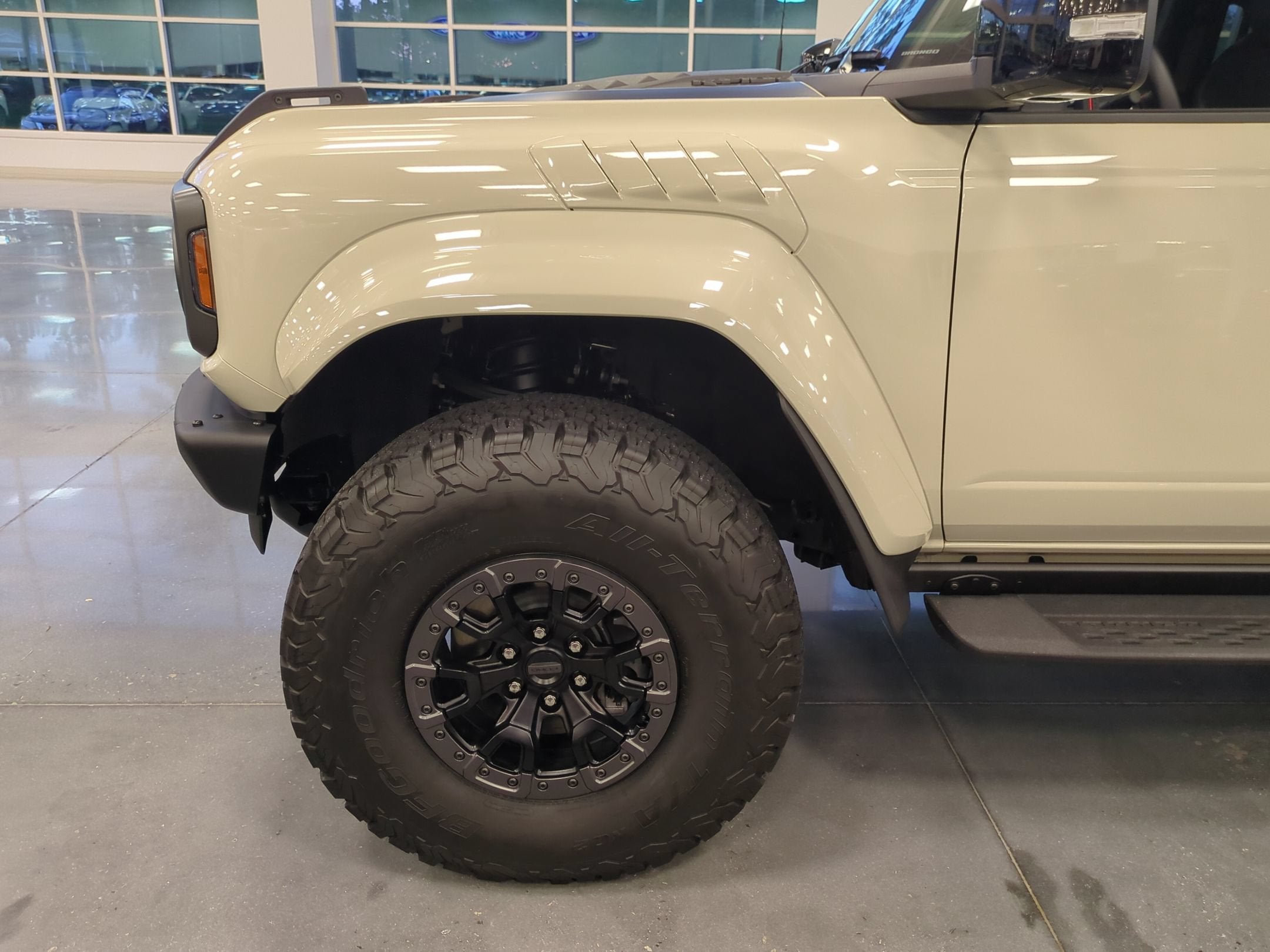 2025 Ford Bronco Raptor - Crossroads Courtesy Demo