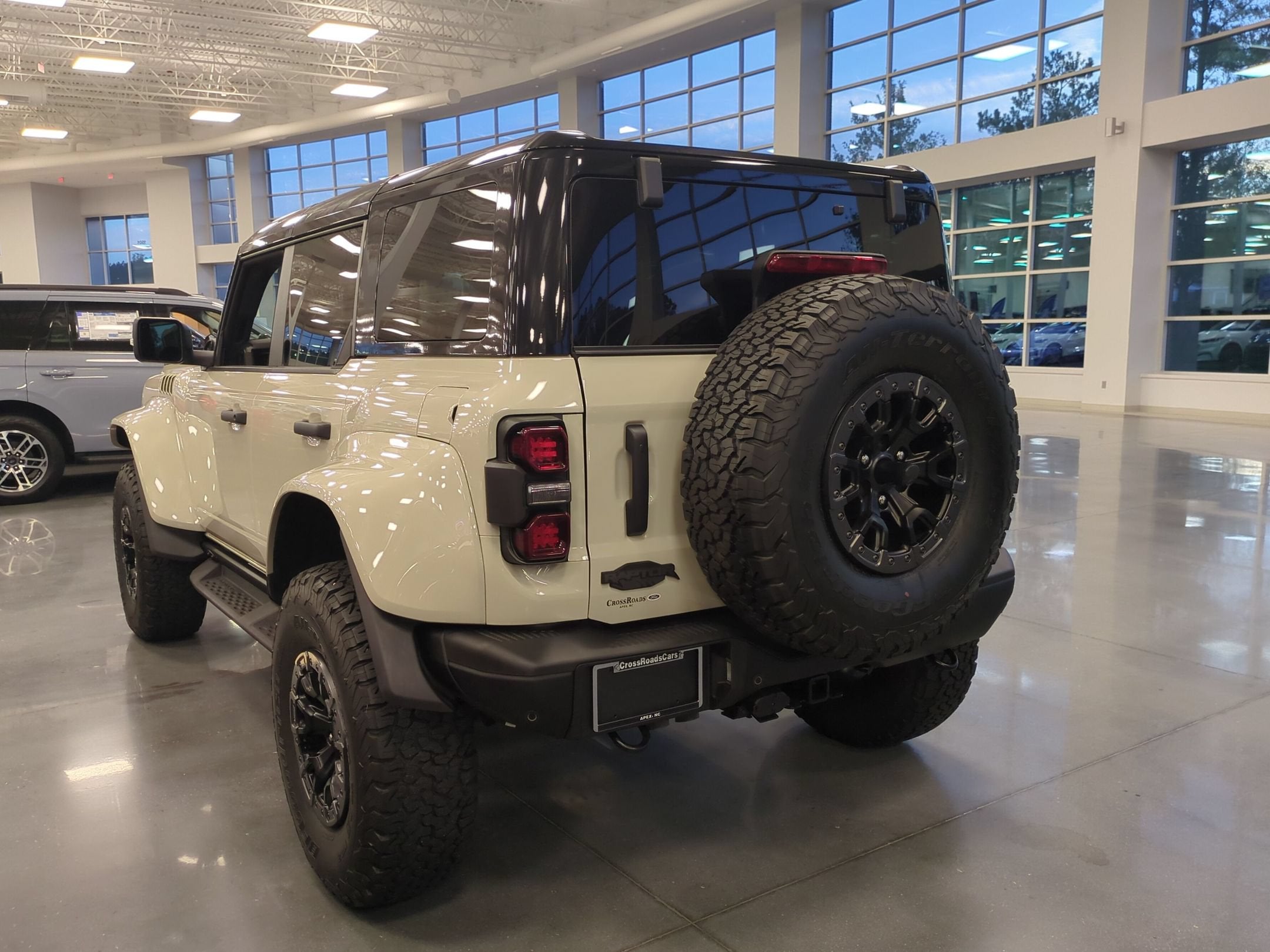 2025 Ford Bronco Raptor - Crossroads Courtesy Demo