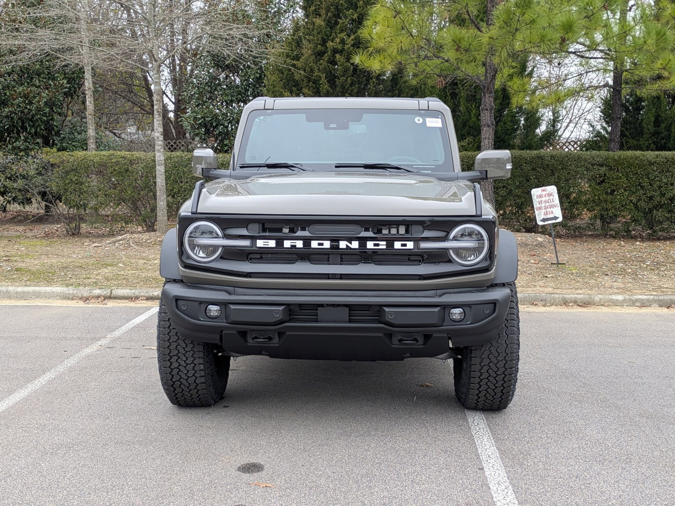 2025 Ford Bronco Outer Banks