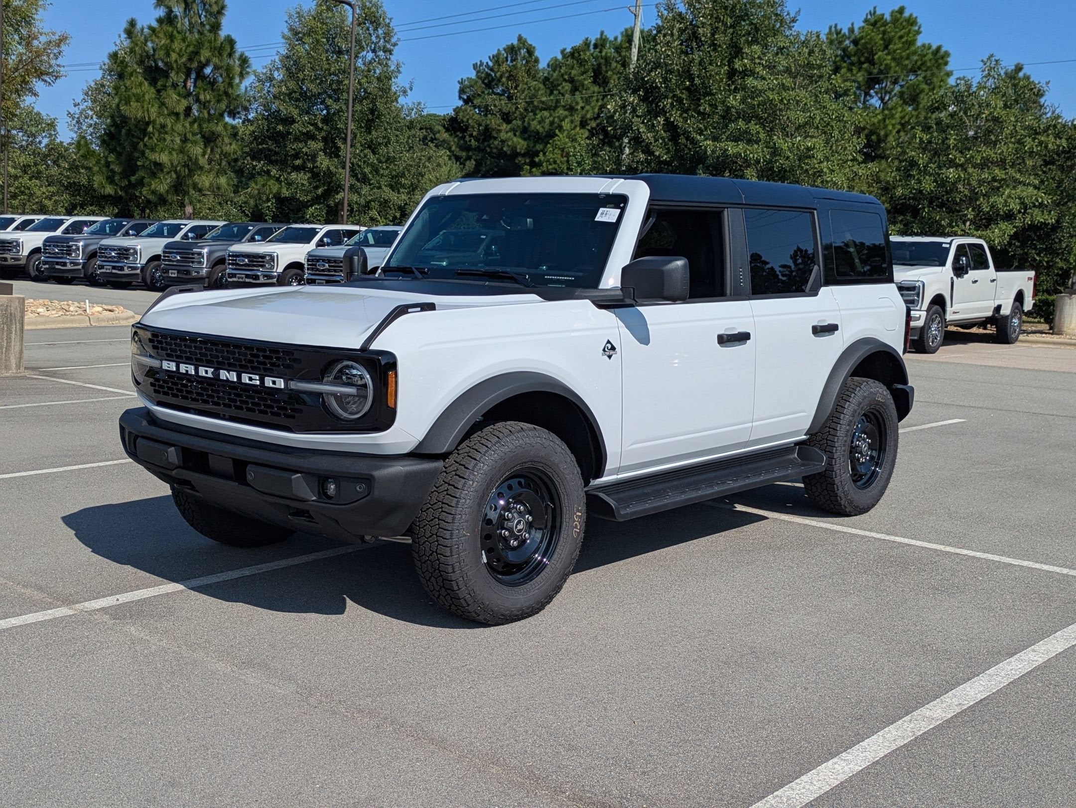 2026 Ford Bronco Outer Banks