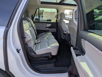 2025 Ford Expedition Max Active