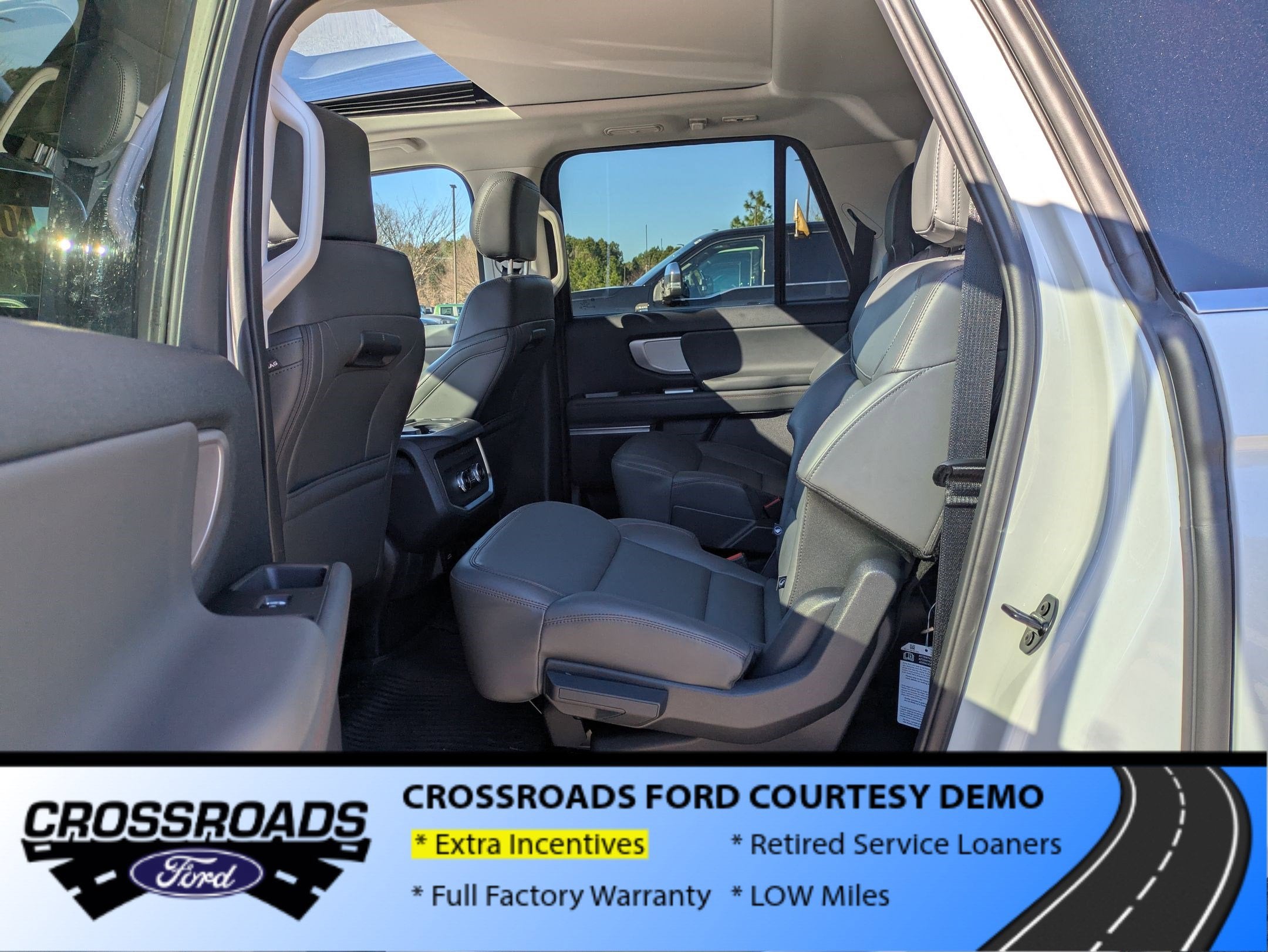 2025 Ford Expedition Max Active - Crossroads Courtesy Demo
