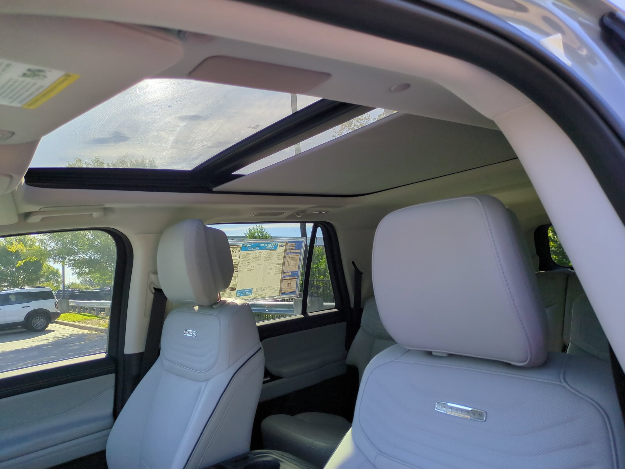 2026 Ford Expedition Max Platinum - Crossroads Courtesy Demo