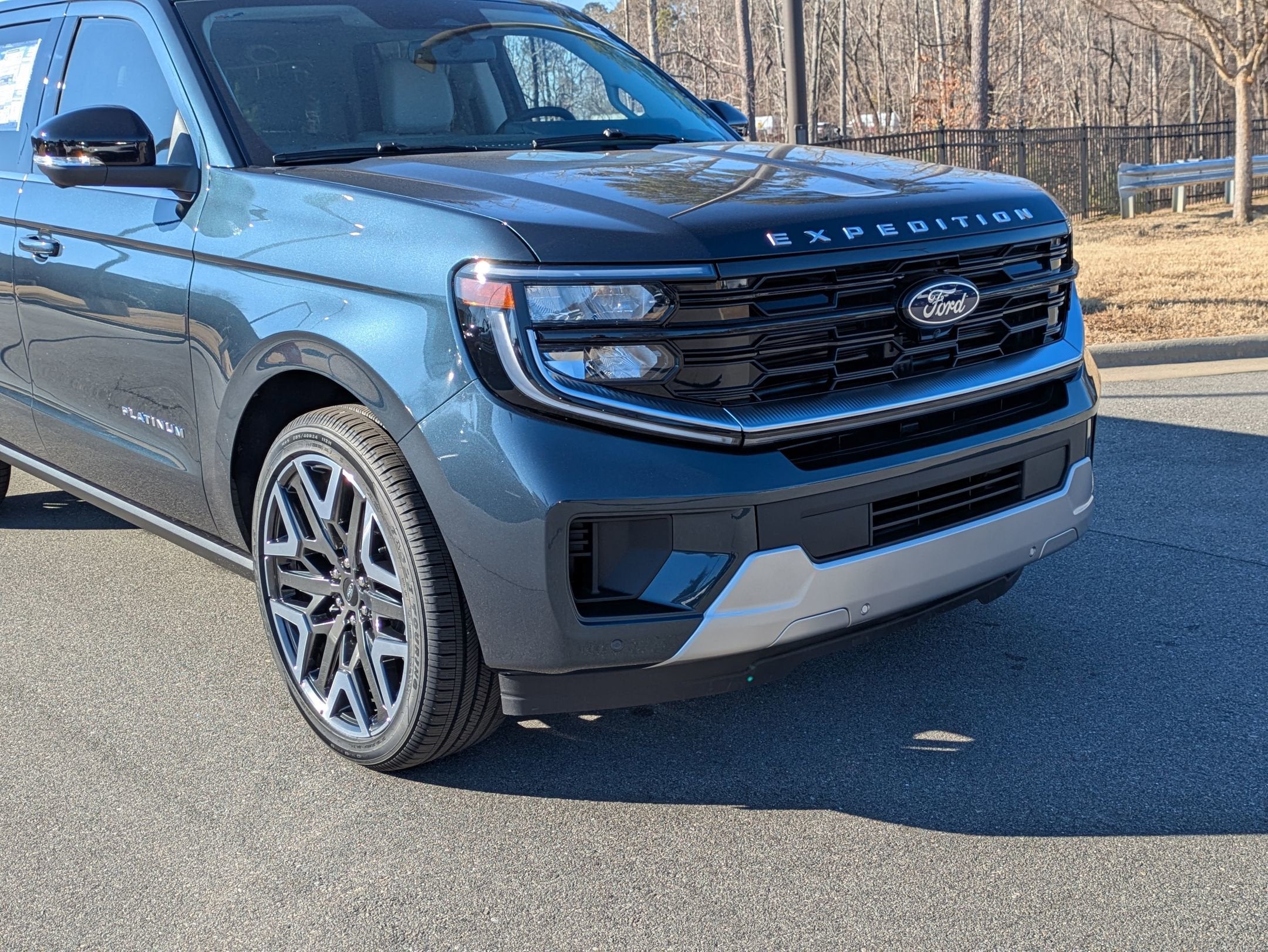 2026 Ford Expedition Max Platinum - Crossroads Courtesy Demo