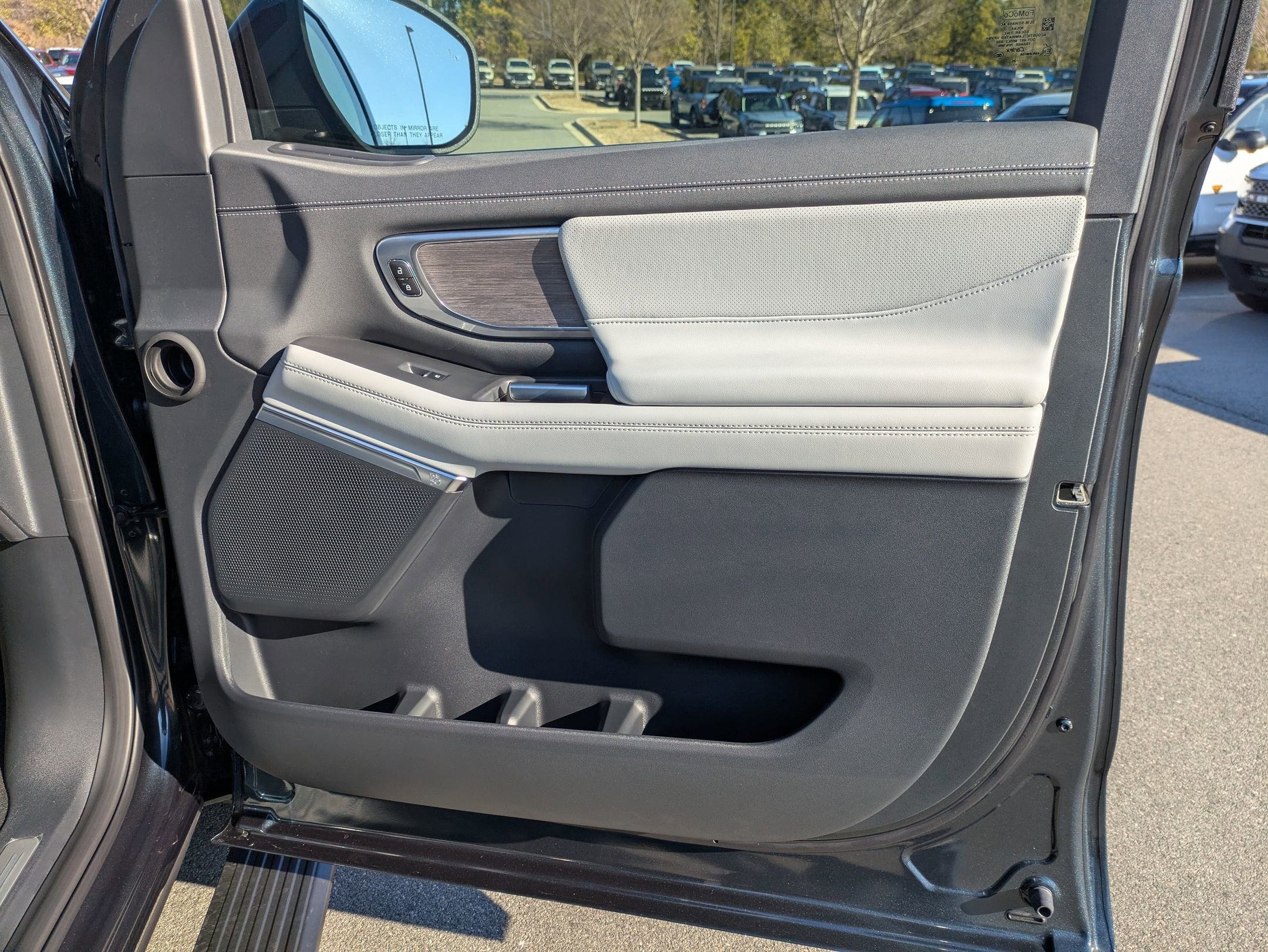 2026 Ford Expedition Max Platinum - Crossroads Courtesy Demo