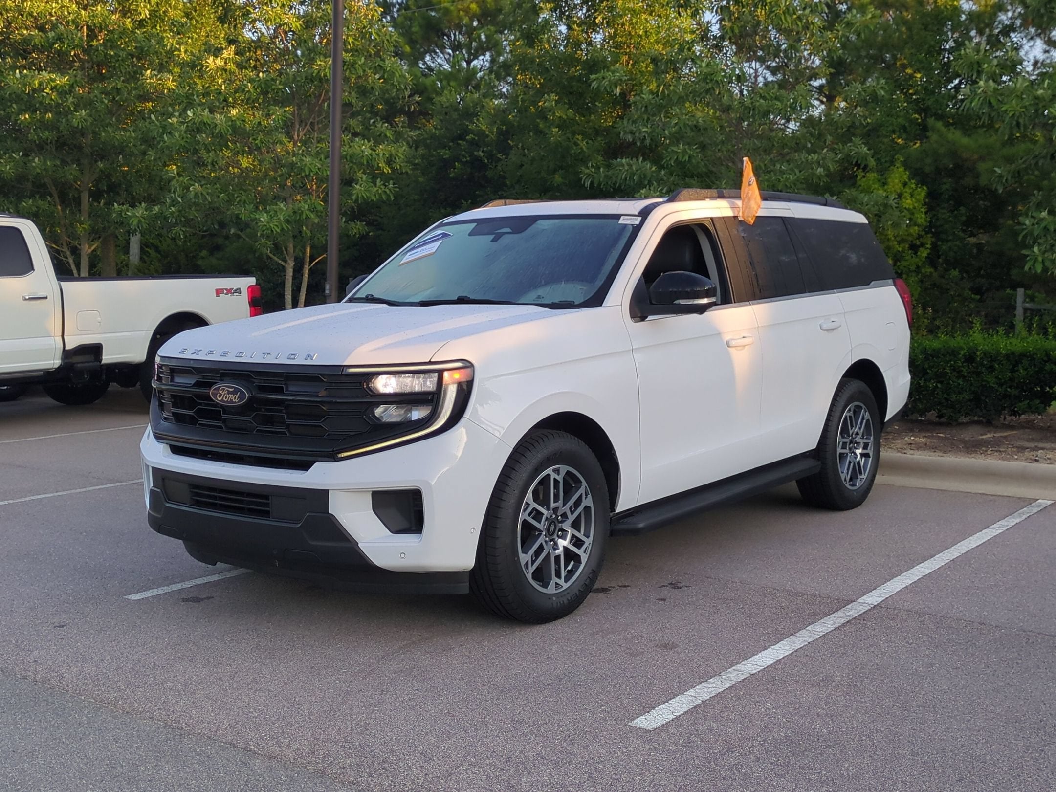 2025 Ford Expedition Active