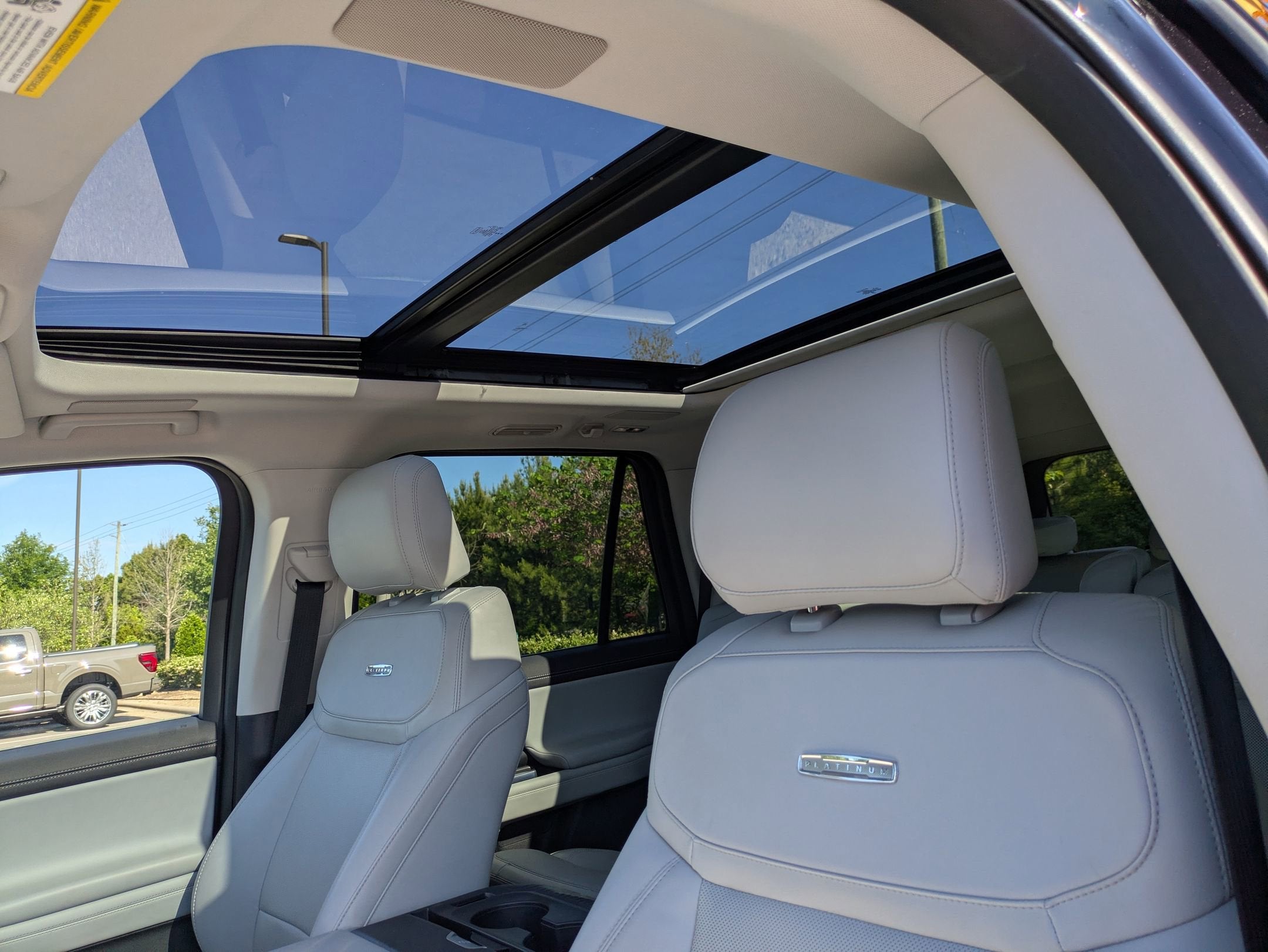 2025 Ford Expedition Platinum