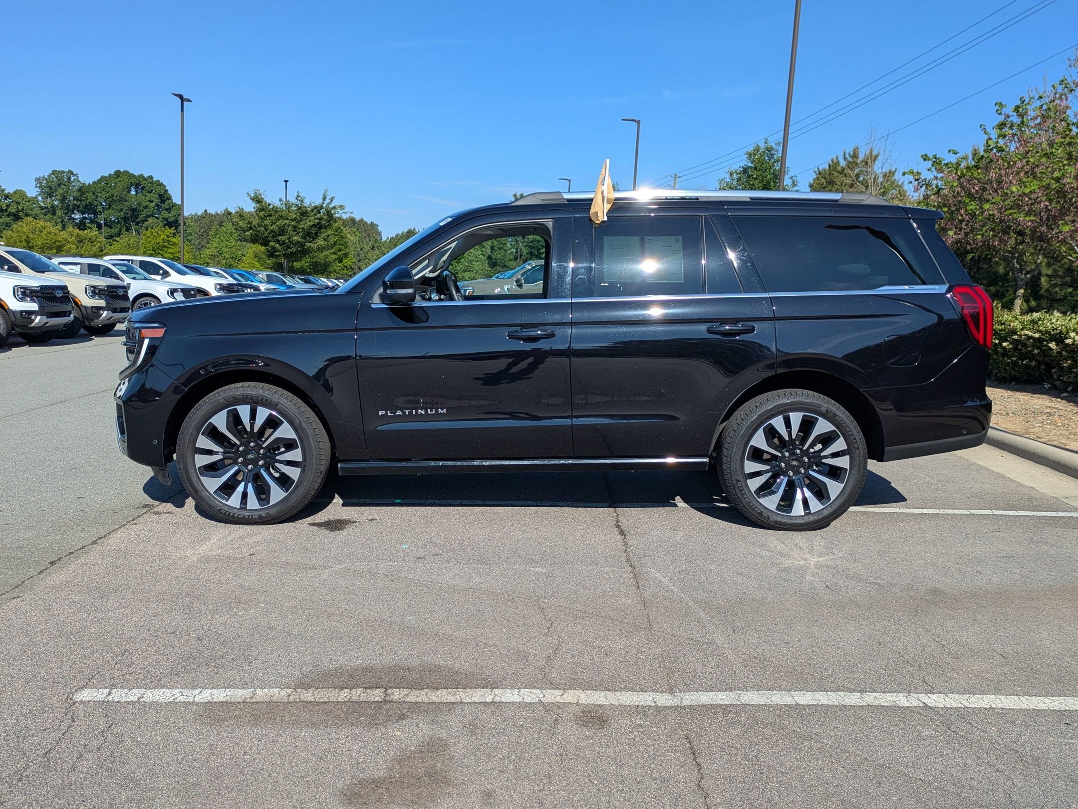 2025 Ford Expedition Platinum