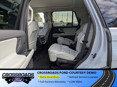2025 Ford Expedition Platinum - Crossroads Courtesy Demo