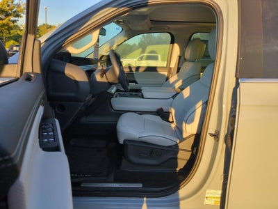 2026 Ford Expedition Platinum - Crossroads Courtesy Demo