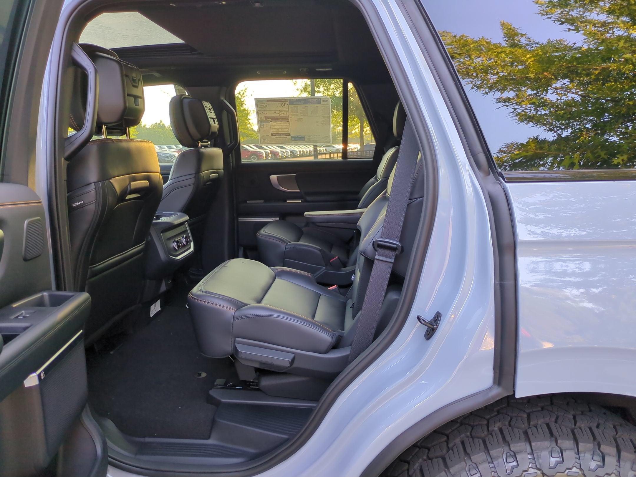 2027 Ford Expedition Tremor