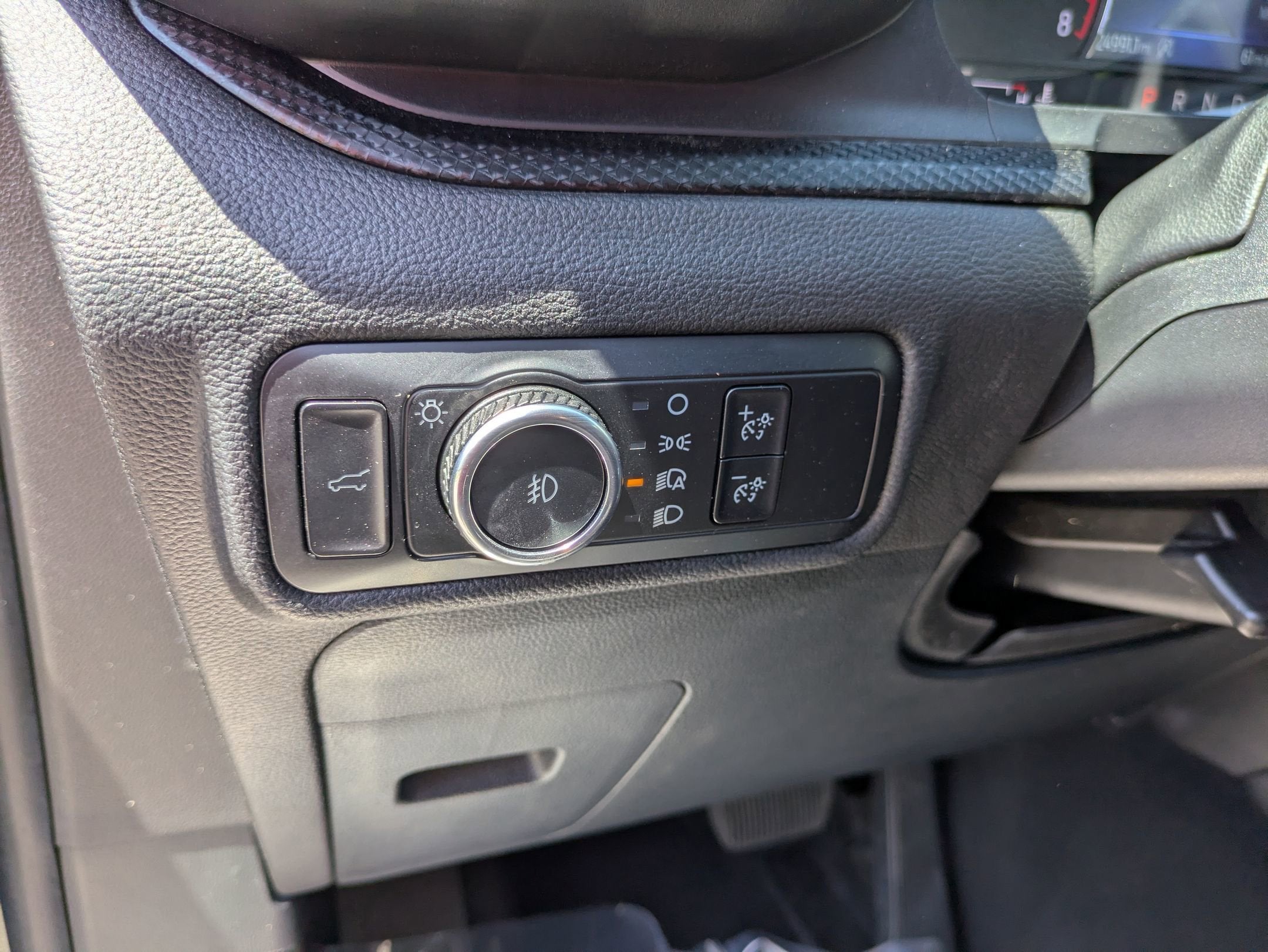 2024 Ford Explorer ST-Line