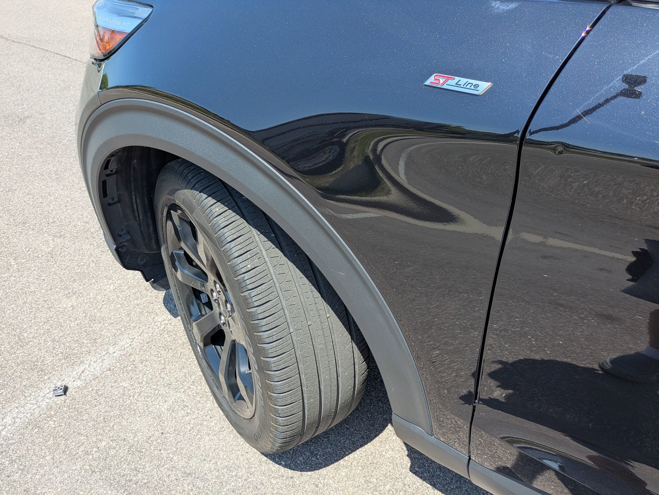 2024 Ford Explorer ST-Line