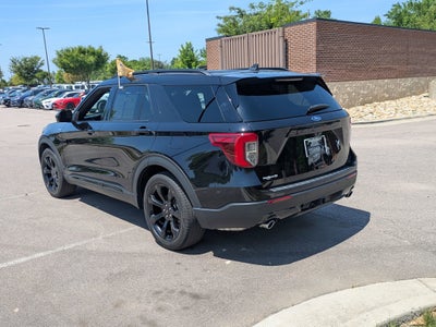 2024 Ford Explorer ST-Line