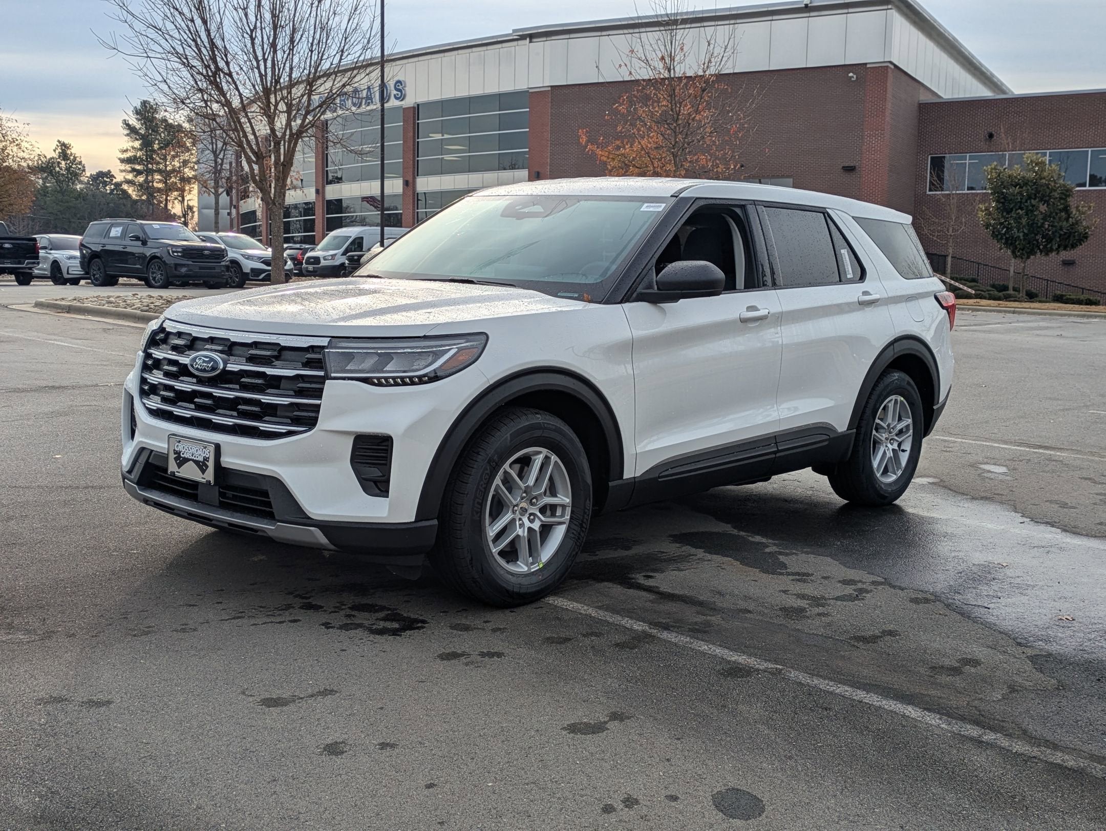 2026 Ford Explorer Active w/100A Pkg