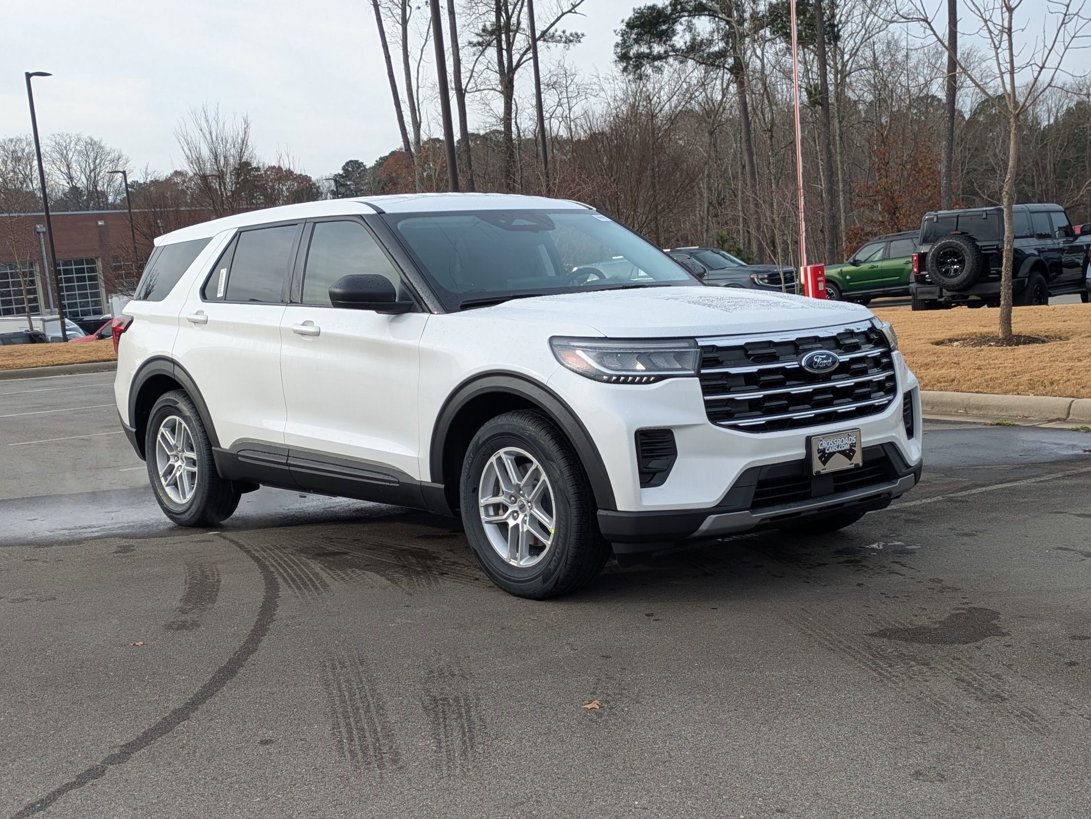 2026 Ford Explorer Active w/100A Pkg