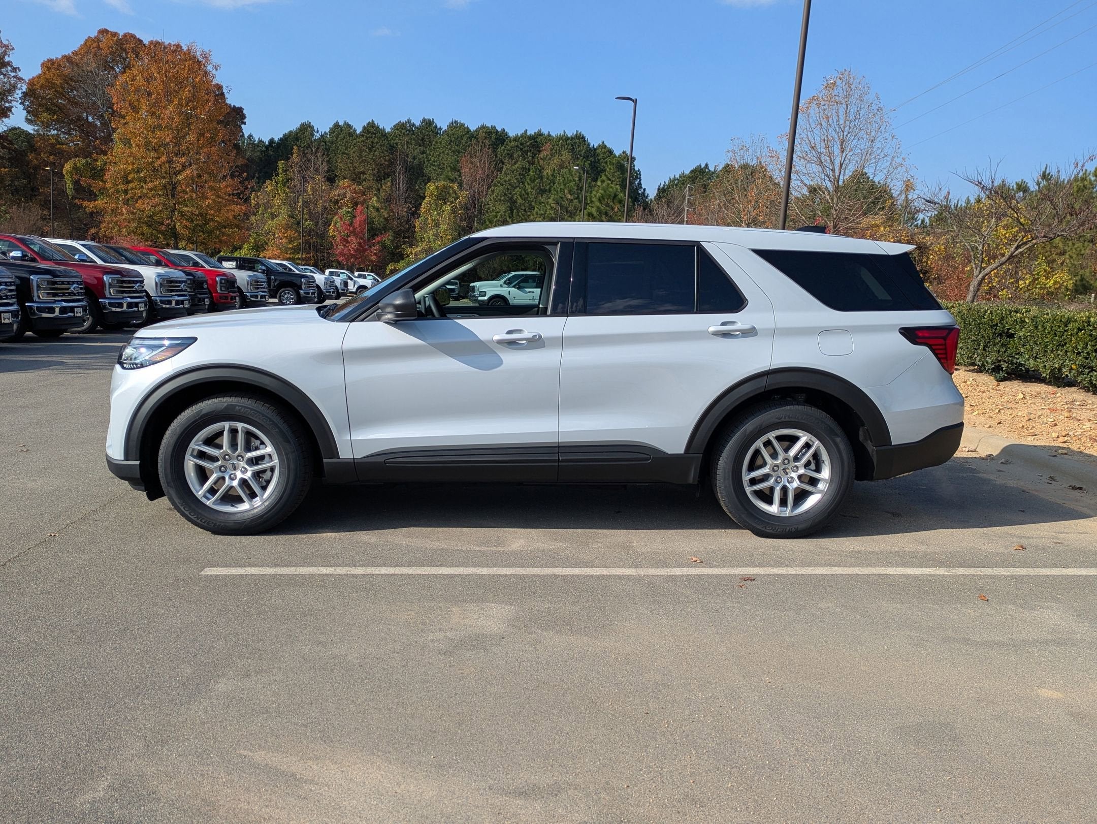 2026 Ford Explorer Active w/100A Pkg