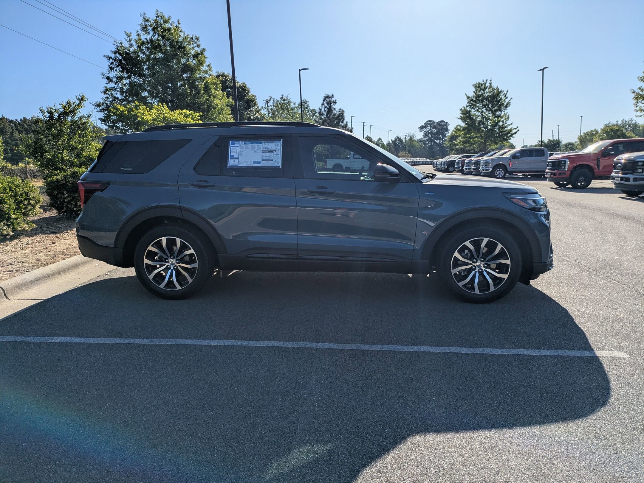 2026 Ford Explorer ST-Line