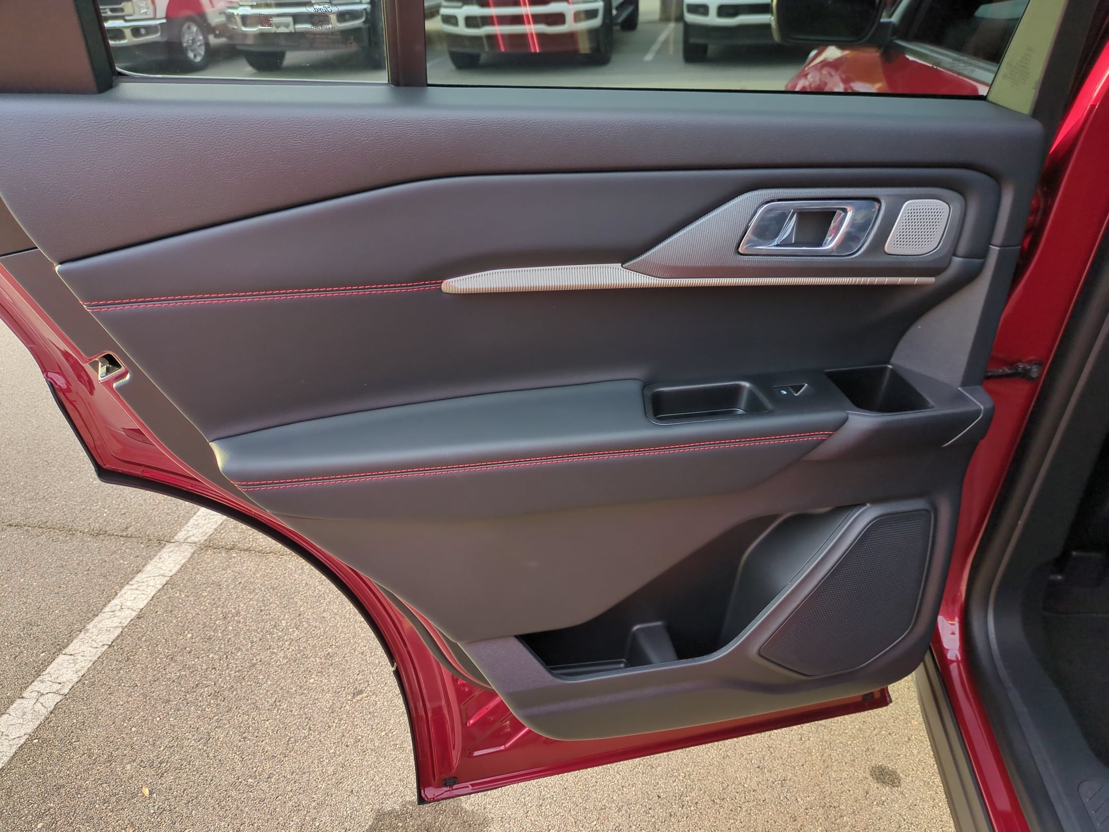 2027 Ford Explorer ST