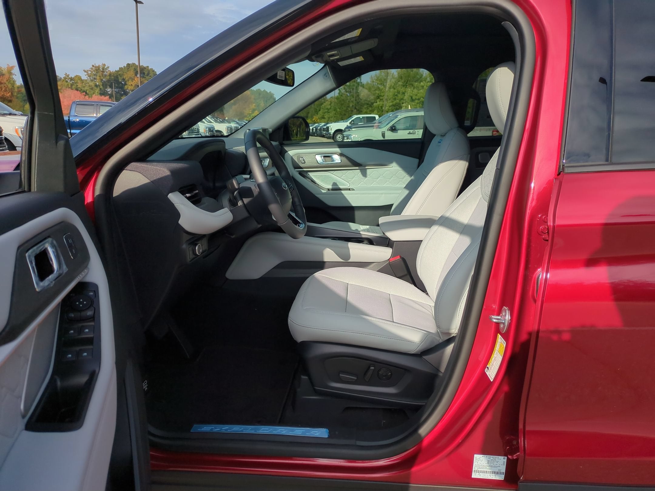 2027 Ford Explorer Platinum