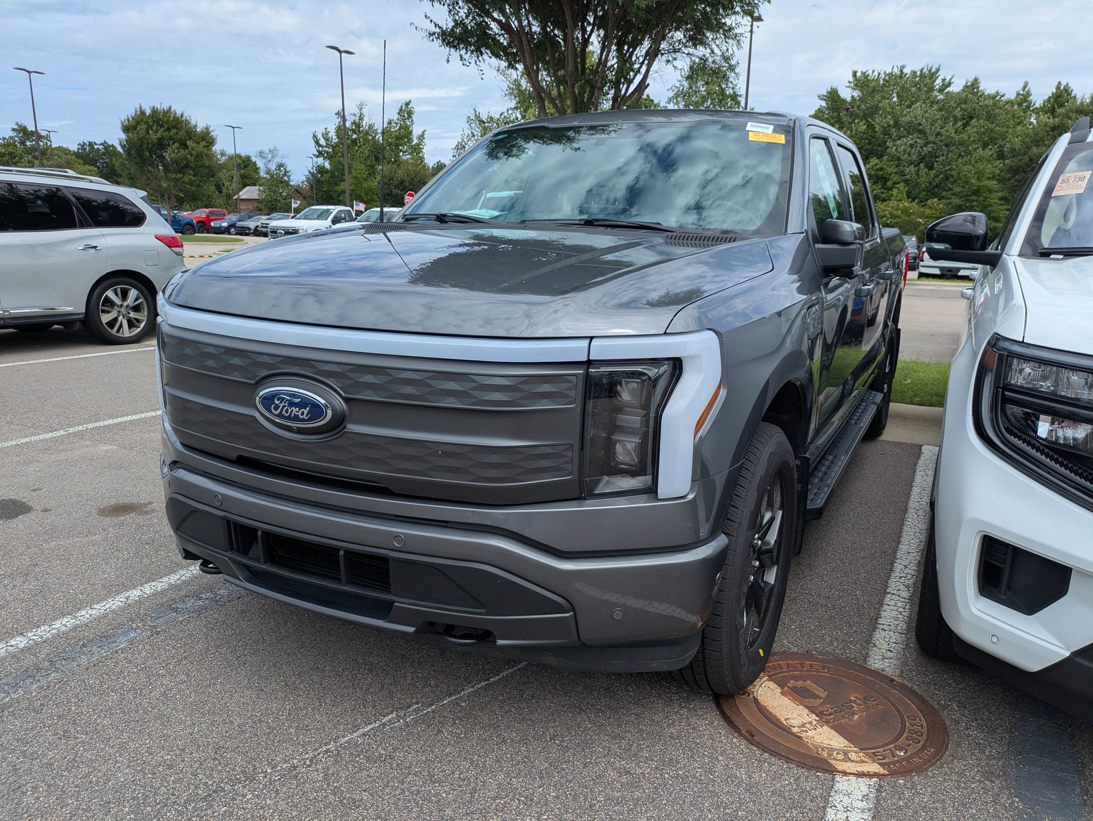2023 Ford F-150 Lightning LARIAT