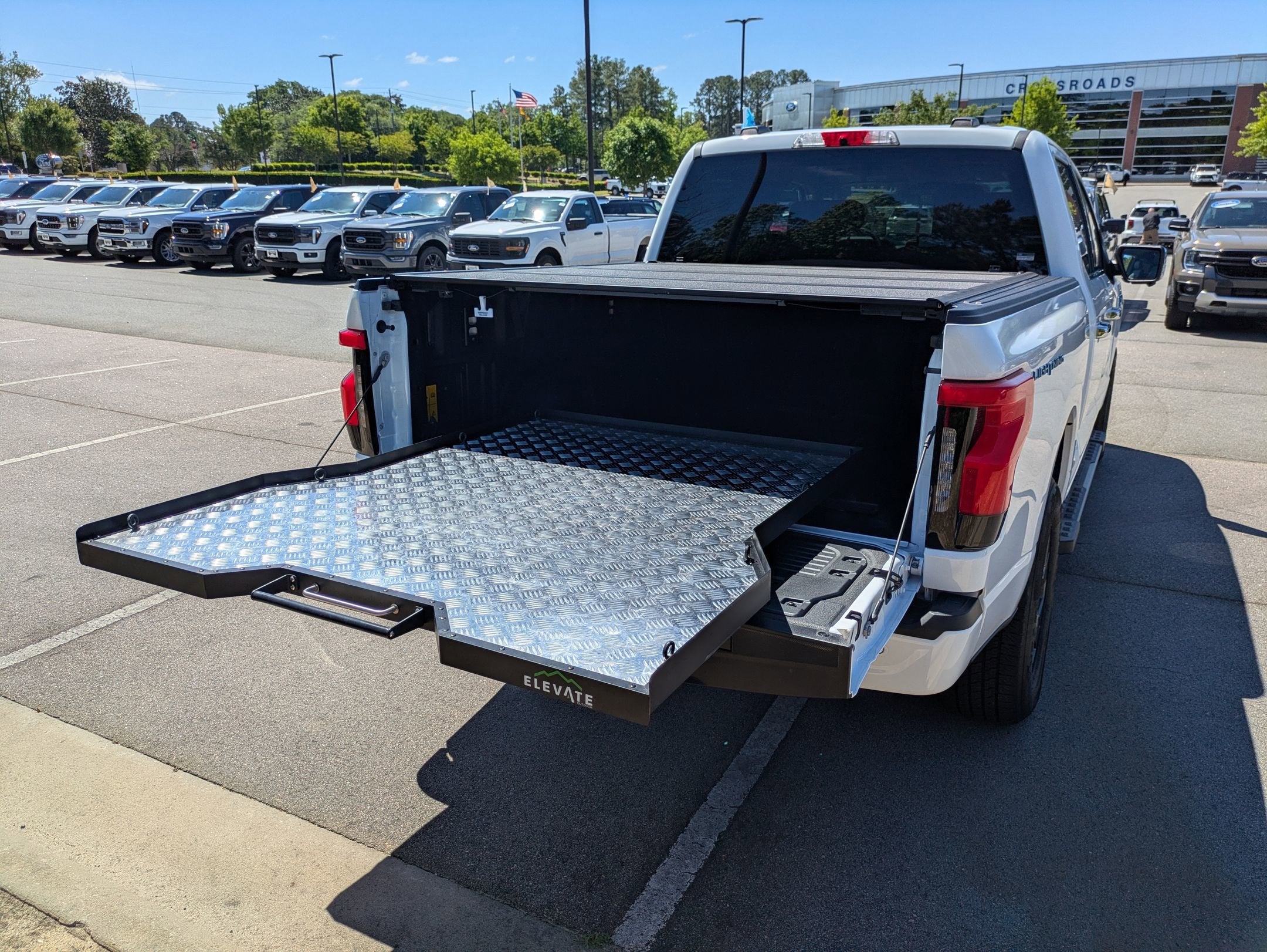 2025 Ford F-150 Lightning Flash