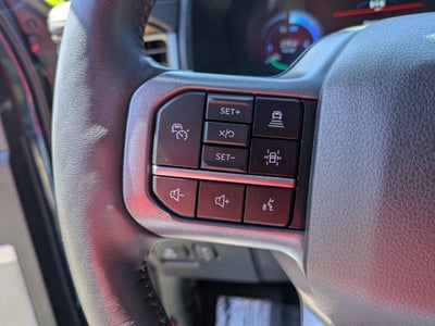 2024 Ford F-150 Lightning LARIAT