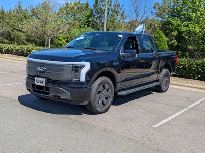 2024 Ford F-150 Lightning LARIAT
