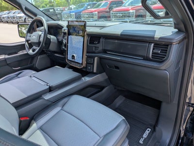 2025 Ford F-150 Lightning LARIAT