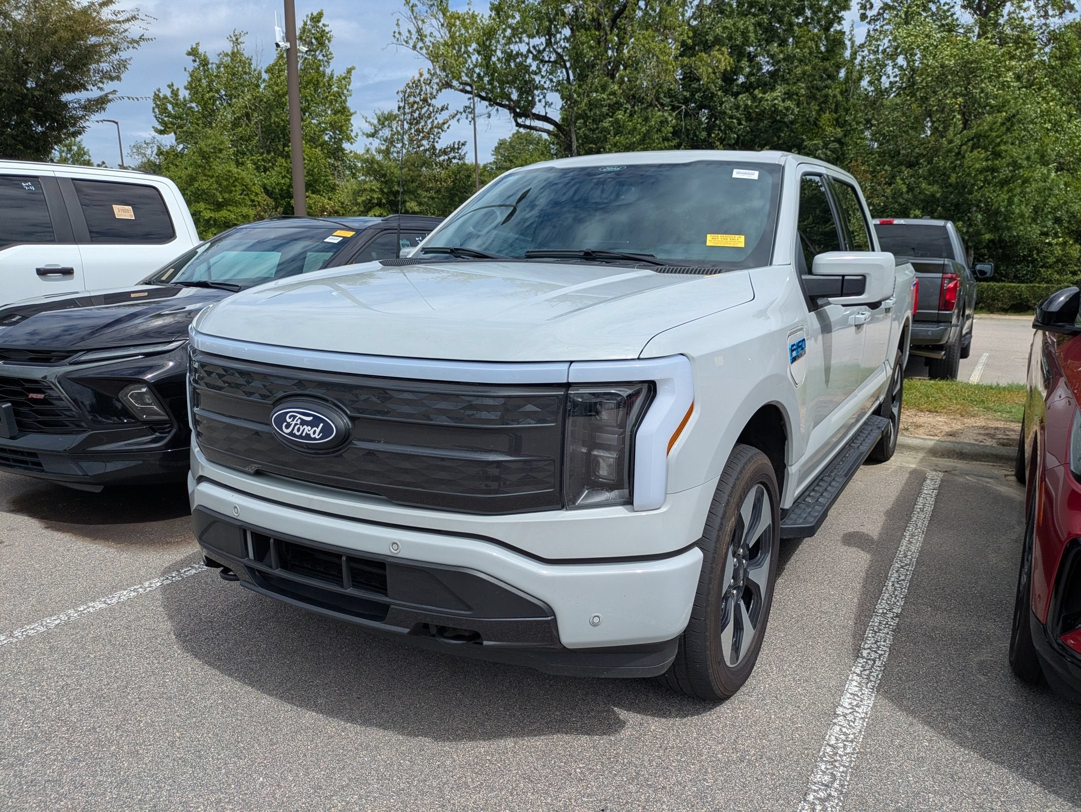 2024 Ford F-150 Lightning Platinum