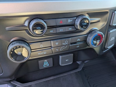 2027 Ford Super Duty F-250 SRW XLT
