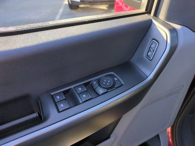 2027 Ford Super Duty F-250 SRW XLT