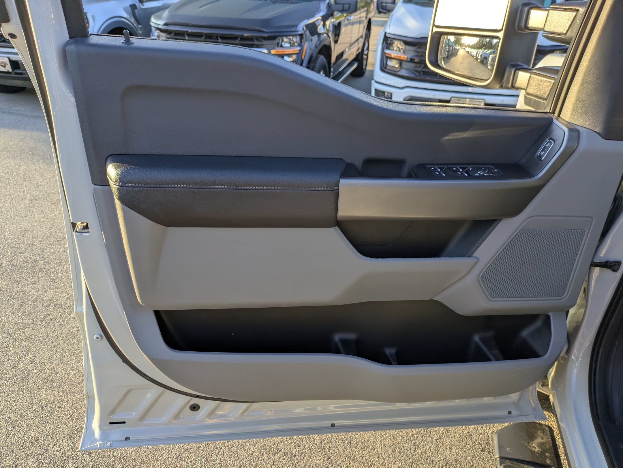 2026 Ford Super Duty F-250 SRW XLT - Crossroads Courtesy Demo