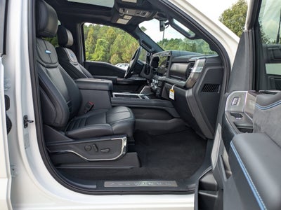 2026 Ford Super Duty F-250 SRW Platinum